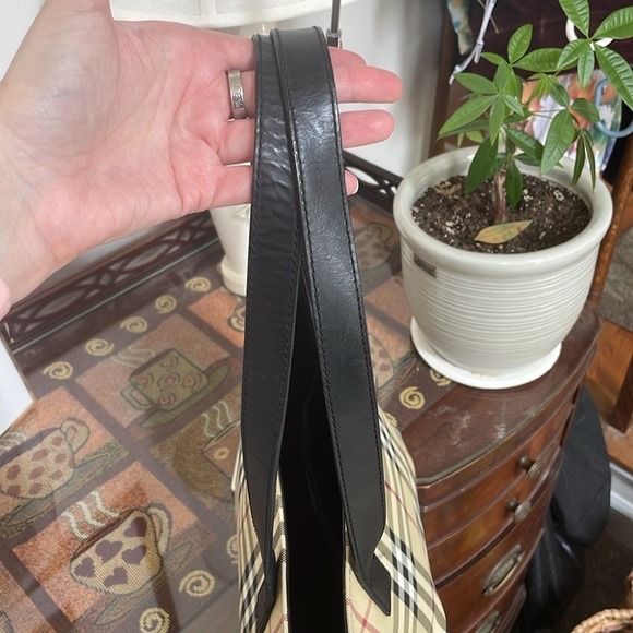 Burberry shoulder bag - Picture 7 of 13